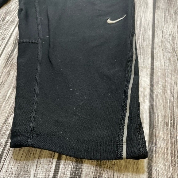 Nike Women's Short Leggings Bermuda Length Dri-Fit M Med Medium Black White - Picture 6 of 11